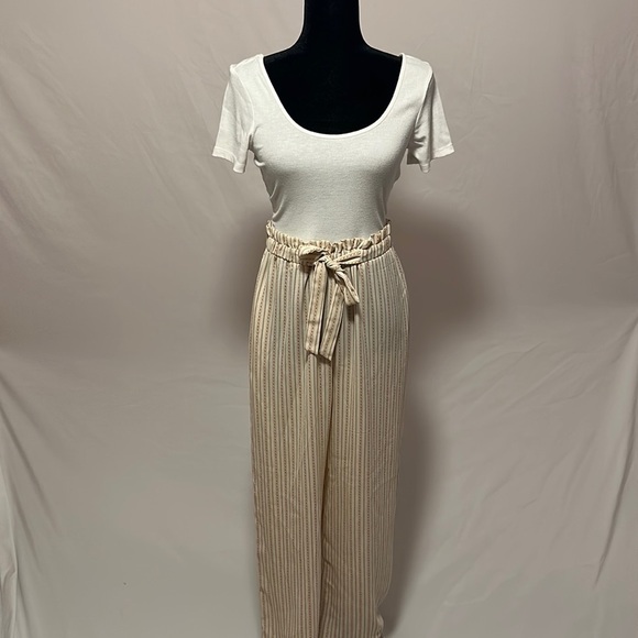 Love and piece collective white and cream jumpsuit size S - Picture 1 of 8